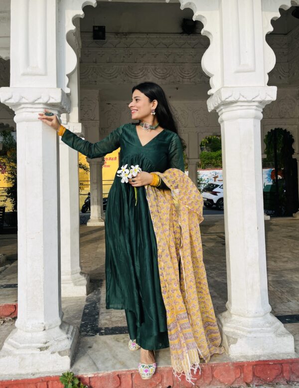 Sakhi
